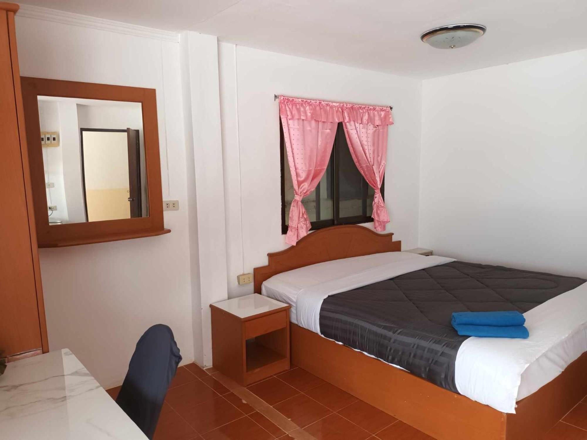 ป่าตอง โรส เกสท์เฮาส์ Hotel Patong ภายนอก รูปภาพ