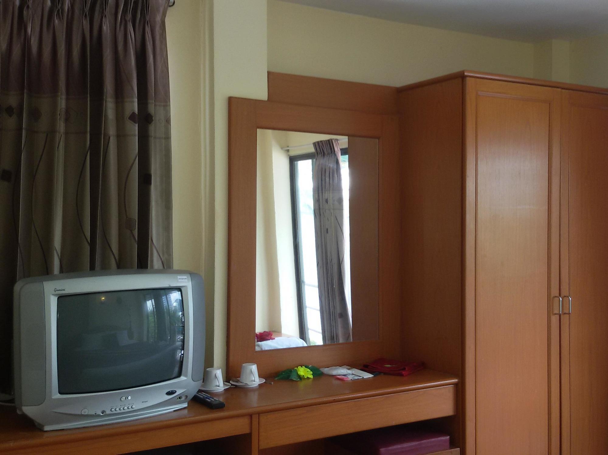 ป่าตอง โรส เกสท์เฮาส์ Hotel Patong ภายนอก รูปภาพ